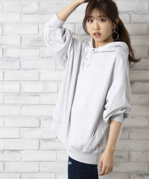 WEGO(ウィゴー)の「WEGO/デイリーカラールーズパーカー(パーカー・レディース・ホワイト/パープル/ピンク/杢グレー/ライトイエロー/ベージュ/ライトパープル・FREE)」の3枚目の写真