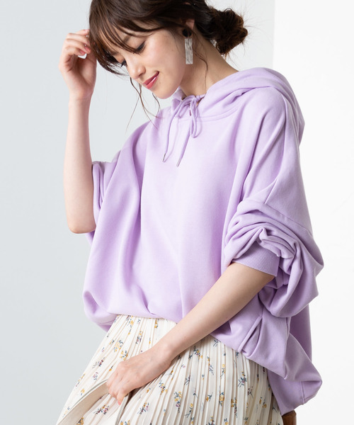 WEGO(ウィゴー)の「WEGO/デイリーカラールーズパーカー(パーカー・レディース・ホワイト/パープル/ピンク/杢グレー/ライトイエロー/ベージュ/ライトパープル・FREE)」の6枚目の写真