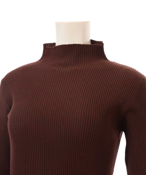 fifth（フィフス）の「ロールアップスリーブリブハイネック（ニット/セーター・レディース・ベージュ/ブルー/ブラウン・MEDIUM）」の8枚目の写真