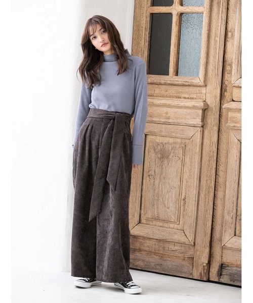 fifth（フィフス）の「ロールアップスリーブリブハイネック（ニット/セーター・レディース・ベージュ/ブルー/ブラウン・MEDIUM）」の16枚目の写真