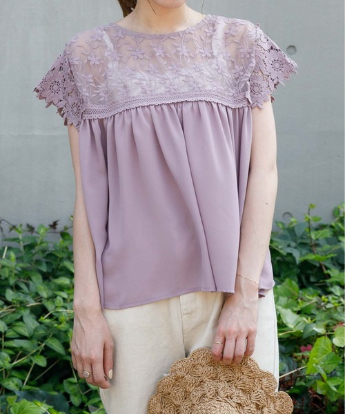 flower（フラワー）の「リトルブーケブラウス（シャツ/ブラウス・レディース・ホワイト/ブルー/ピンク・FREE）」の3枚目の写真