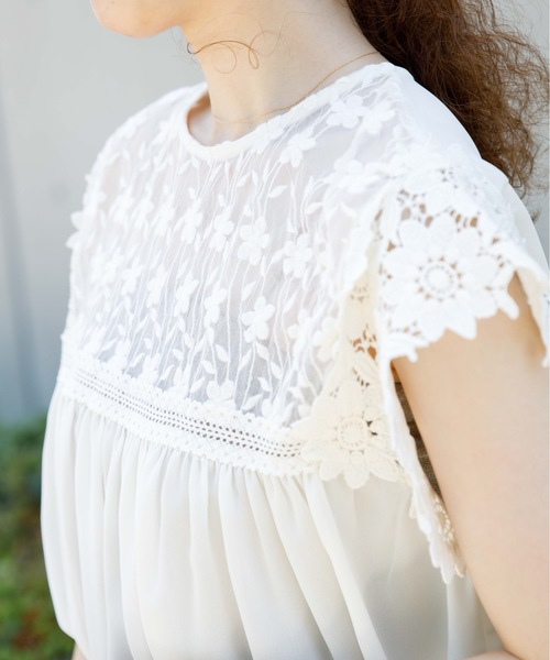 flower（フラワー）の「リトルブーケブラウス（シャツ/ブラウス・レディース・ホワイト/ブルー/ピンク・FREE）」の13枚目の写真