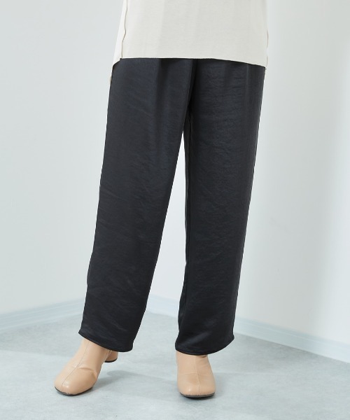 cepo（セポ）の「カラーサテンイージーパンツ（その他パンツ・レディース・ブラック/ベージュ/グレー/ブルー/グリーン/モカ・M）」の15枚目の写真