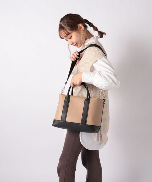 fredy repit（フレディレピ）の「フェイクレザーインポーチトートバッグ（トートバッグ・レディース・ブラック/キャメル・FREE）」の20枚目の写真