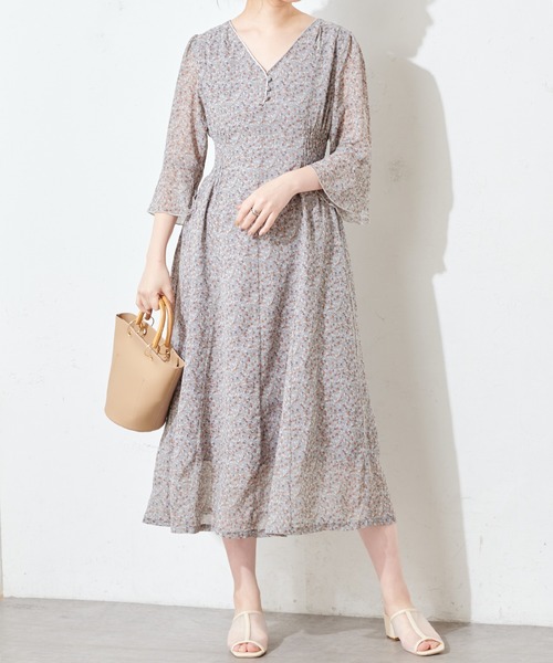 natural couture(ナチュラルクチュール)の「【WEB限定カラー有り】レトロ小花配色ワンピース(ワンピース・レディース・ミント/その他2/その他1/その他4/グレイッシュベージュ・FREE)」の13枚目の写真