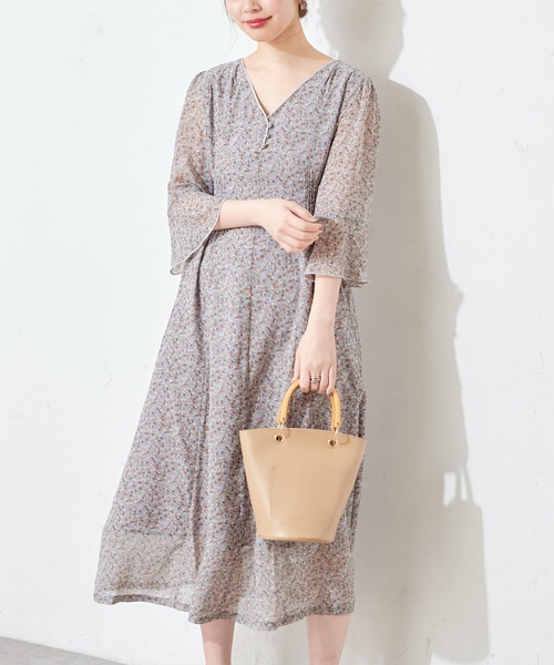 natural couture(ナチュラルクチュール)の「【WEB限定カラー有り】レトロ小花配色ワンピース(ワンピース・レディース・ミント/その他2/その他1/その他4/グレイッシュベージュ・FREE)」の10枚目の写真