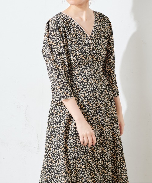 natural couture(ナチュラルクチュール)の「【WEB限定カラー有り】レトロ小花配色ワンピース(ワンピース・レディース・ミント/その他2/その他1/その他4/グレイッシュベージュ・FREE)」の17枚目の写真