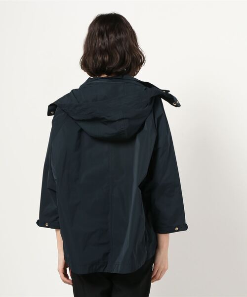 WOOLRICH（ウールリッチ）の「WOOLRICH / "ANORAK" ケープ型ブルゾン（マウンテンパーカー・レディース・ネイビー/カーキ・X-SMALL）」の7枚目の写真