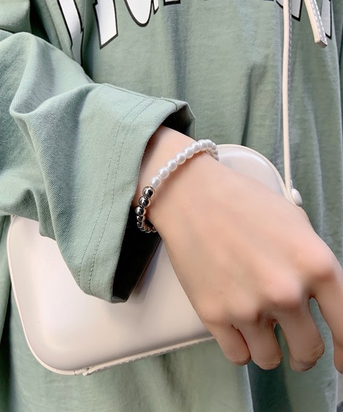 Figments(フィグメンツ)の「ボールチェーン&パールブレスレット(ブレスレット・レディース・シルバー・FREE)」の3枚目の写真