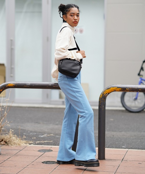 X-girl（エックスガール）の「FAUX LEATHER SHOULDER BAG（ショルダーバッグ・レディース・ブラック/ベージュ/ライトパープル/シルバー/グリーン・ONE SIZE）」の6枚目の写真