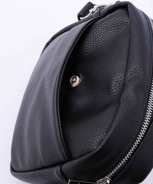 X-girl（エックスガール）の「FAUX LEATHER SHOULDER BAG（ショルダーバッグ・レディース・ブラック/ベージュ/ライトパープル/シルバー/グリーン・ONE SIZE）」の16枚目の写真