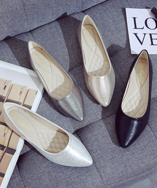 Anuenue（アヌエヌエ）の「グリッターフラットキルティングパンプス（パンプス・レディース・ブラック/シルバー/ゴールド/ブロンズ・21.5cm/22.0cm/22.5cm/23.0cm/23.5cm/24.0cm/24.5cm/25.0cm/25.5cm/26.0cm）」の5枚目の写真