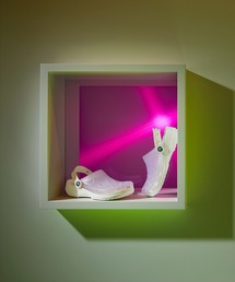 crocs | クラシック トランスルーセント クロッグ Classic Translucent Clog(サンダル)