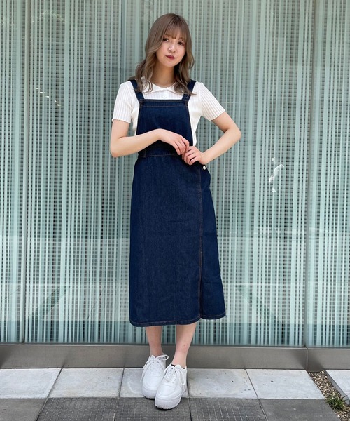 titty＆Co. PETIT（ティティアンドコープティ）の「【titty&Co.PETIT】デニムミディジャンスカ（ジャンパースカート・レディース・インディゴブルー・SMALL/MEDIUM）」の3枚目の写真