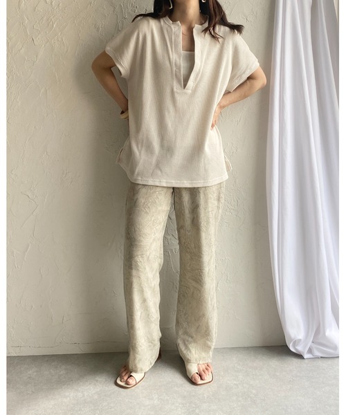 She's Closet（シーズクローゼット）の「深Vネックワッフルサイドスリットプルオーバー半袖Tシャツ（Tシャツ/カットソー・レディース・アイボリー/ブルーグレー/モカ・FREE）」の17枚目の写真