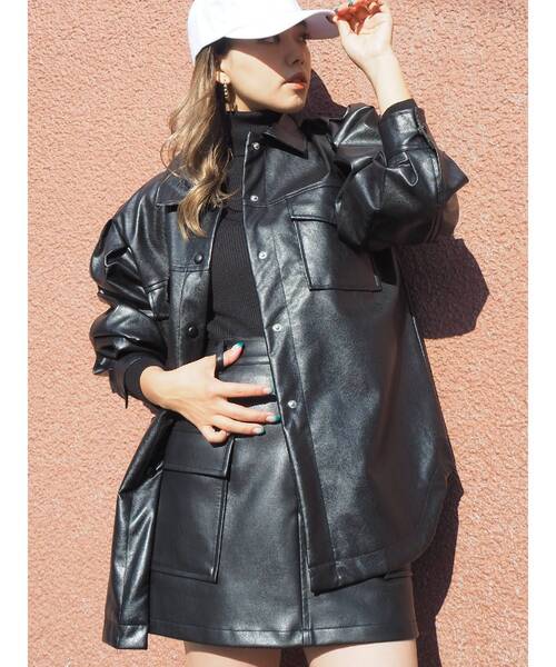 EVRIS(エヴリス)の「フェイクレザーボリュームスリーブジャケット【セットアップ着用可能】(テーラードジャケット・レディース・ブラック/ブラウン/アイボリー・FREE)」の3枚目の写真