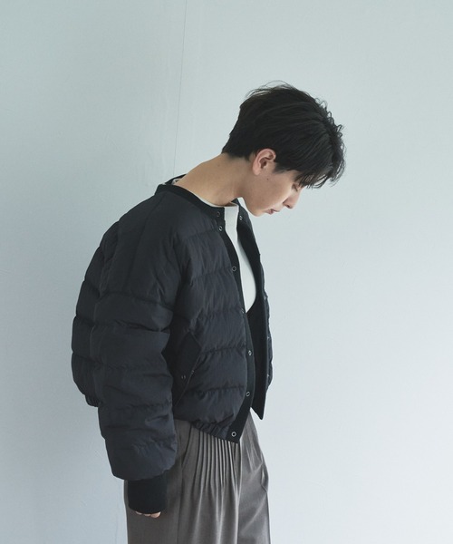 audrey and john wad（オードリーアンドジョンワッド）の「【Audrey and John Wad】ノーカラーショートダウンブルゾン（ダウンジャケット/コート・レディース・ホワイト/ブラック/カーキ/グレイッシュブルー・FREE）」の20枚目の写真