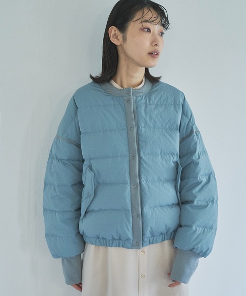 audrey and john wad（オードリーアンドジョンワッド）の「【Audrey and John Wad】ノーカラーショートダウンブルゾン（ダウンジャケット/コート・レディース・ホワイト/ブラック/カーキ/グレイッシュブルー・FREE）」の14枚目の写真