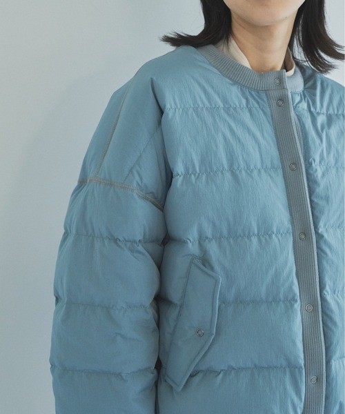 audrey and john wad（オードリーアンドジョンワッド）の「【Audrey and John Wad】ノーカラーショートダウンブルゾン（ダウンジャケット/コート・レディース・ホワイト/ブラック/カーキ/グレイッシュブルー・FREE）」の6枚目の写真