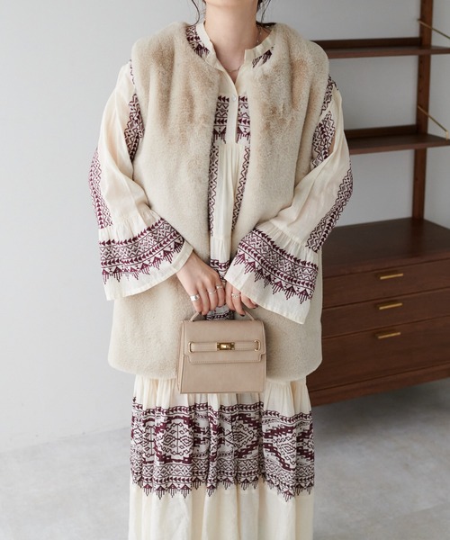 DISCOAT(ディスコート)の「ボヘーノワンピース(ワンピース・レディース・ブラック/ベージュ/ブルー・FREE)」の9枚目の写真