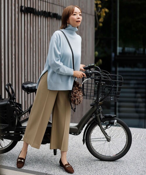 ANY SIS(エニィスィス)の「サーモトロン 2WAYストレッチ ワイドパンツ(その他パンツ・レディース・アイボリー系/グレー系5/ブラウン系/ブラック系/ネイビー系5・3/2/1)」の4枚目の写真