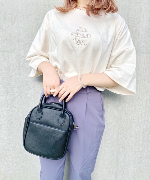 nemne store（ネンネストア）の「星が光るスクエアミニボストンバッグ（ボストンバッグ・レディース・ライトグレー/ブラック/アイボリー・フリー）」の18枚目の写真