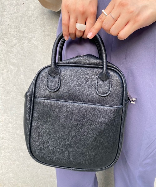 nemne store（ネンネストア）の「星が光るスクエアミニボストンバッグ（ボストンバッグ・レディース・ライトグレー/ブラック/アイボリー・フリー）」の19枚目の写真