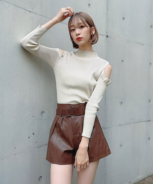 Voyage titty&Co.PETIT（ボヤージュティティアンドコープチ）の「【Voyage titty&Co. PETIT】フェイクレザーショーパン（その他パンツ・レディース・ブラック/ブラウン/モカ・SMALL/MEDIUM）」の18枚目の写真