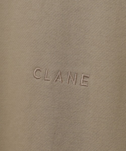 CLANE（クラネ）の「FRUIT OF THE ROOM×CLANE/フルーツオブザルーム×クラネ/Wide Sweat Tops(ワイドスウェット)/ 11105-2132（スウェット・レディース・チャコールグレー/ベージュ・FREE）」の12枚目の写真