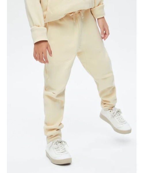 GAP(ギャップ)の「カーボナイズドフリース ジョガーパンツ (キッズ)(スウェットパンツ・キッズ・グリーン/ネイビー/ライラック/ブルー/グレー/その他・L/XXL/S/M/XS/XL)」の6枚目の写真