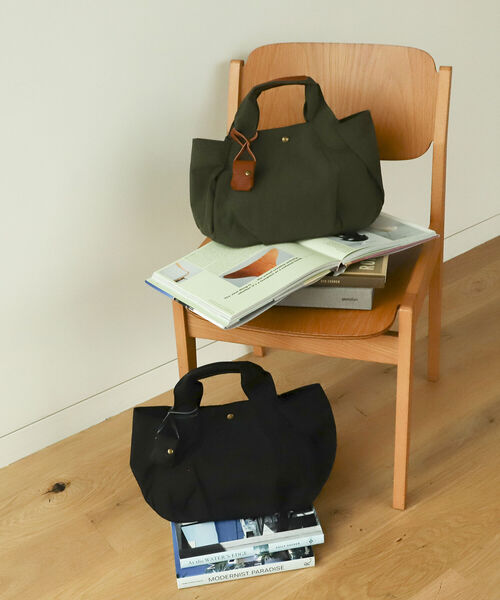 Ray BEAMS(レイビームス)の「【WEB限定】toleur / ナイロン トート(トートバッグ・レディース・ブラック/グリーン系その他5・ONE SIZE)」の16枚目の写真