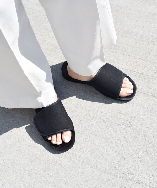 MoonStar(ムーンスター)の「【SHIPS別注】MOONSTAR:バンドレイジー◇(サンダル・レディース・ブラック/グレー・SMALL/X-SMALL)」の2枚目の写真