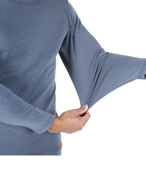 GUNZE（グンゼ）の「GUNZE グンゼ HOTMAGIC クルーネック＆Vネック 厚手 ロングスリーブシャツ 長袖 ホットマジック（Tシャツ/カットソー・メンズ・ブラック/ネイビー/ブラック系2/ブルー系2/オフホワイト/ネイビー系1/ブラック系3・MEDIUM/LARGE/X-LARGE）」の15枚目の写真