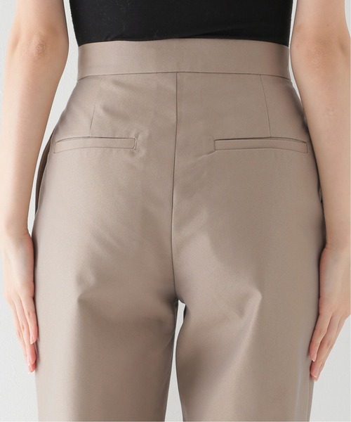 JOURNAL STANDARD relume(ジャーナルスタンダード レリューム)の「アジャストヘムチノパンツ◆(チノパンツ・レディース・ブラック/ベージュ・38/36)」の4枚目の写真