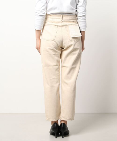 HONEYSUCKLE ROSE（ハニーサックルローズ）の「【HONEYSUCKLE ROSE】ハイウエストテーパードデニムパンツ（デニムパンツ・レディース・キナリ・L/S/M）」の2枚目の写真