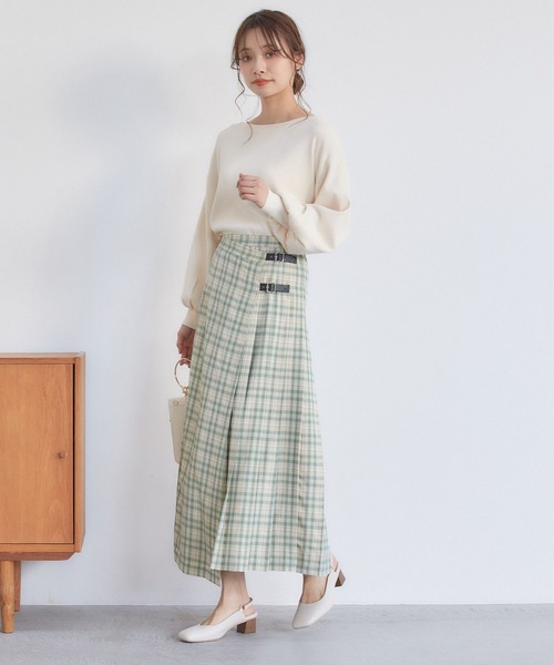 mysty woman（ミスティウーマン）の「【多色展開】ボリュームスリーブボートネックニット 273521（ニット/セーター・レディース・ブラック/ピンク/イエロー/ブルー/ライトグリーン/アイボリー/モカ/ラベンダー・FREE）」の17枚目の写真