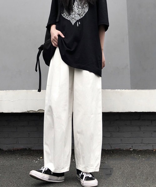 urge:(アージコロン )の「【URGE:】バルーンシルエット ワイド コットン パンツ(その他パンツ・レディース・ホワイト・SMALL/MEDIUM/LARGE)」の3枚目の写真