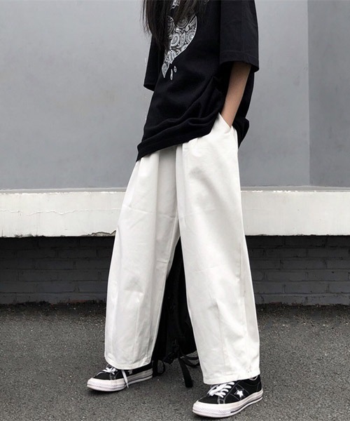 urge:(アージコロン )の「【URGE:】バルーンシルエット ワイド コットン パンツ(その他パンツ・レディース・ホワイト・SMALL/MEDIUM/LARGE)」の4枚目の写真