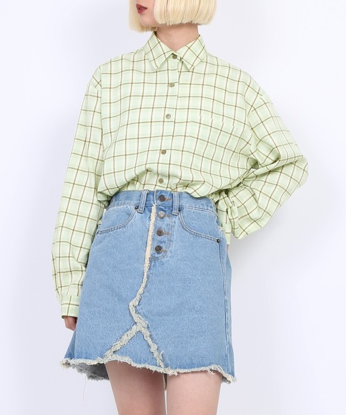 PUNYUS（プニュズ）の「オーバーチェックシャツ（シャツ/ブラウス・レディース・イエロー/ブルー/グリーン/オレンジ・4/2/3/1）」の2枚目の写真