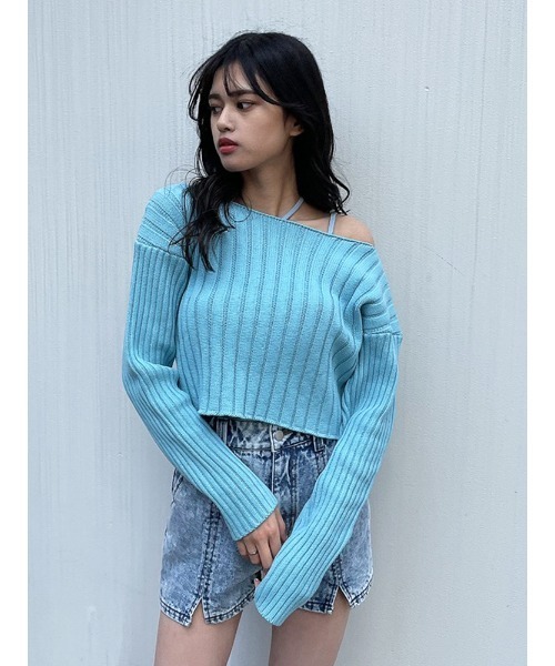 ENVYM（アンビー）の「イレギュラーストラップキャミ（キャミソール・レディース・ホワイト/ブルー/ブラック・FREE）」の11枚目の写真