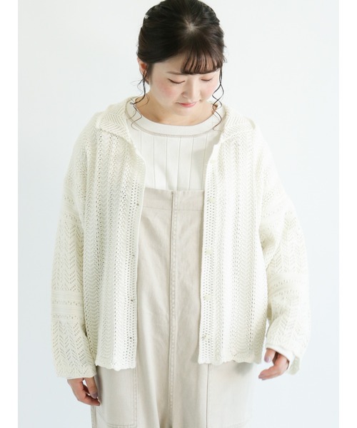 Samansa Mos2(サマンサ モスモス)の「透かしニットカーディガン(カーディガン/ボレロ・レディース・ベージュ/オフホワイト/ミント・フリ-)」の2枚目の写真