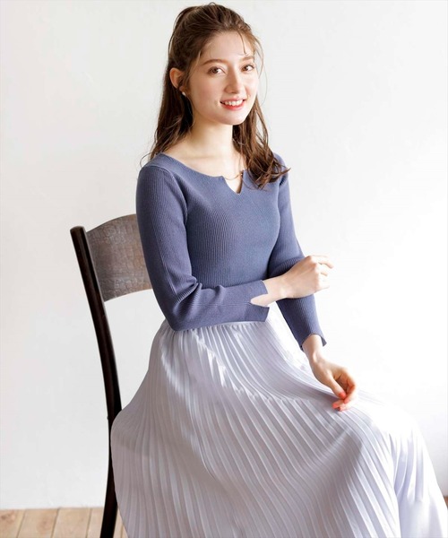 レオナール　豪華ビジュウ・ビーズ使いニット七分袖プルオーバーLLサイズ SWINGLE（スウィングル）の「七分袖キーネックニットプルオーバー