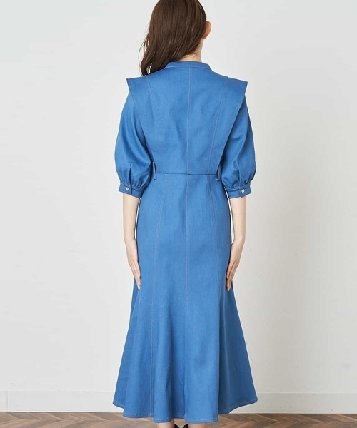 A de a.v.v(アードアー・ヴェ・ヴェ)の「デニムマーメイドワンピース(ワンピース・レディース・ネイビー・SMALL/MEDIUM)」の6枚目の写真
