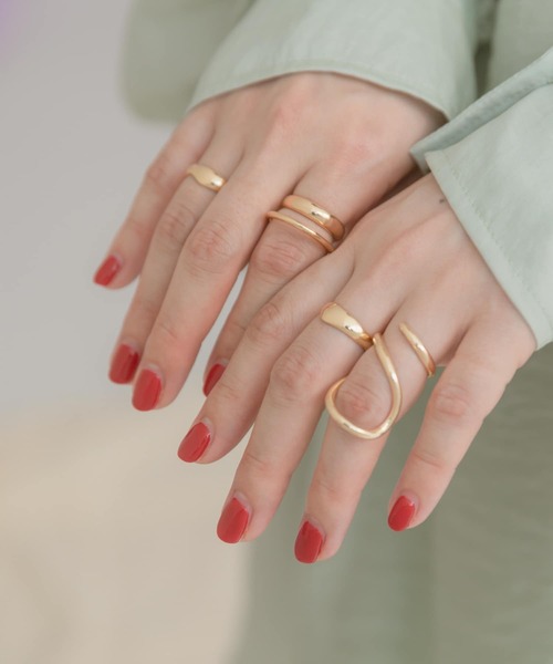 SMELLY（スメリー）の「3セットリング（リング・レディース・ゴールド・-）」の4枚目の写真