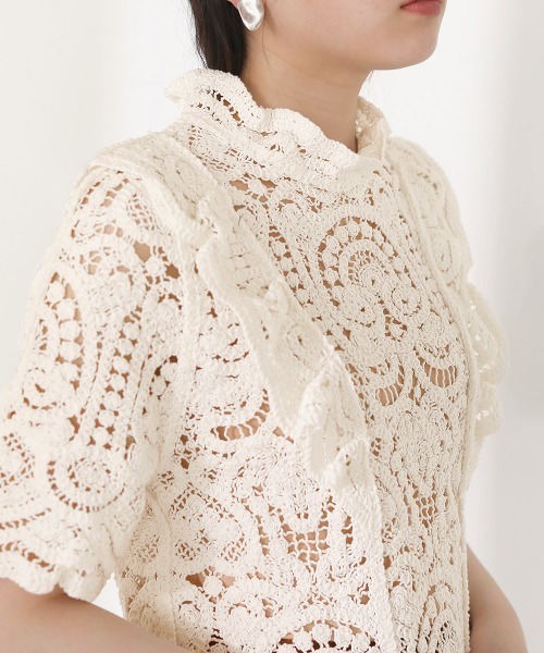 Bab(バブ)の「フリルクロシェブラウス(シャツ/ブラウス・レディース・ブラック/ベージュ/オフホワイト・M)」の17枚目の写真