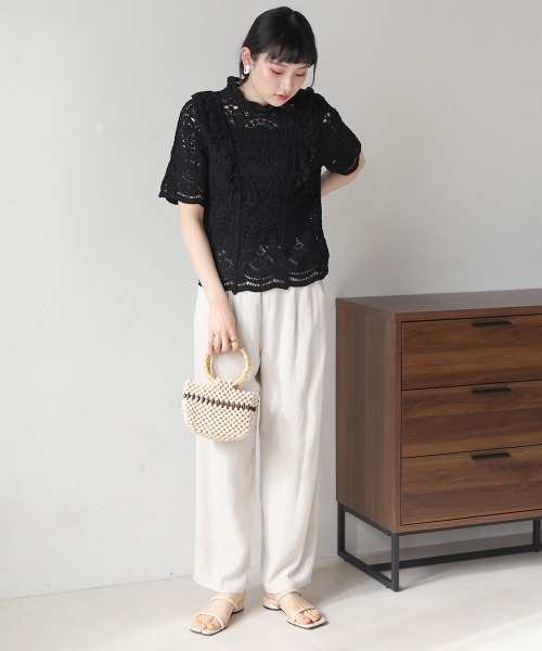 Bab(バブ)の「フリルクロシェブラウス(シャツ/ブラウス・レディース・ブラック/ベージュ/オフホワイト・M)」の19枚目の写真