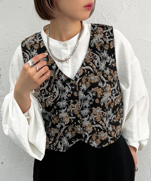 apres jour mignon(アプレジュールミニョン)の「アソートベスト【ZOZOTOWN限定アイテム】(ベスト・レディース・イエロー系その他/ブラウン系その他/ブラック系その他/その他・フリー/X-LARGE)」の2枚目の写真