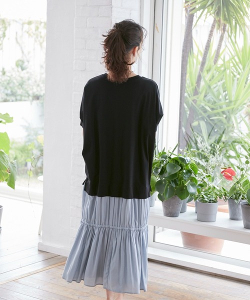 INED CLARO（イネドクラロ）の「ドッキングプルオーバーワンピース（ワンピース・レディース・ブラック/ブルー/アイボリー・フリー）」の4枚目の写真