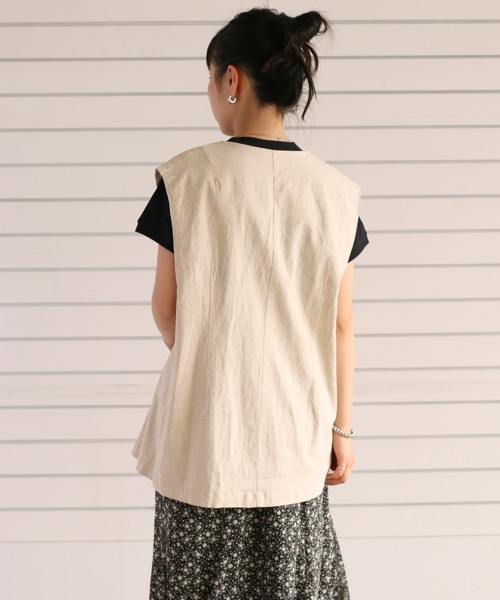 cepo（セポ）の「リネンレーヨン ストレッチベスト　セットアップ可能（ベスト・レディース・オフホワイト/ブラック・M）」の15枚目の写真
