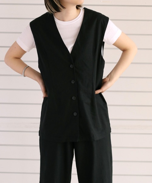 cepo（セポ）の「リネンレーヨン ストレッチベスト　セットアップ可能（ベスト・レディース・オフホワイト/ブラック・M）」の4枚目の写真